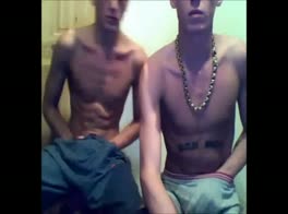 2 fit chav lads 